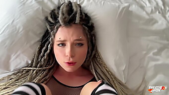 A Gorgeous Girl With Dreadlocks And Piercings Gives Deepthroat And Swallows Cum While Getting Rough