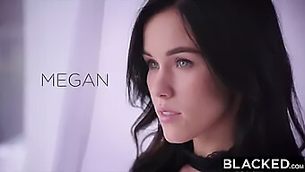 Mezirasové Setkání Megan Rain S Mandingem A Výstřik Na Obličej