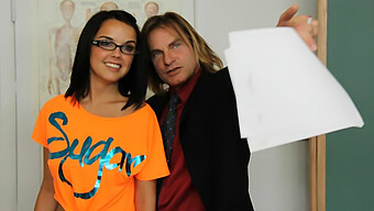 Dillion Harper, A Reserved Student, Overcomes Her Shyness And Receives A Facial From Evan Stone